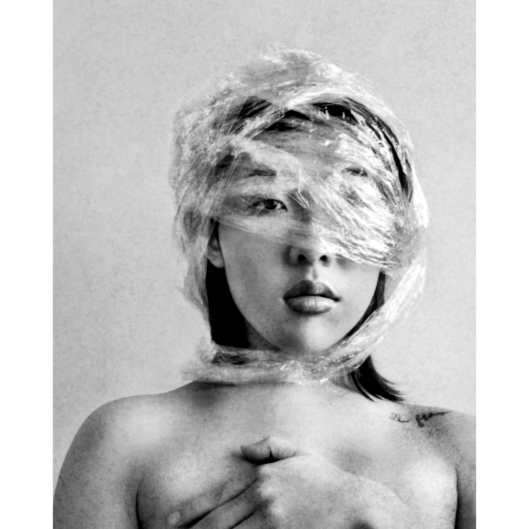 Yu-Sheng Chiu, In Bed with My Dreams and Delusions