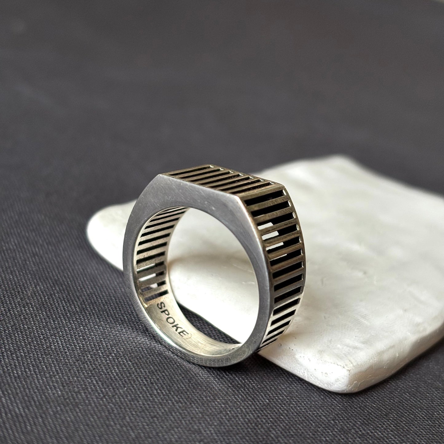 Spoke, Athens Ring
