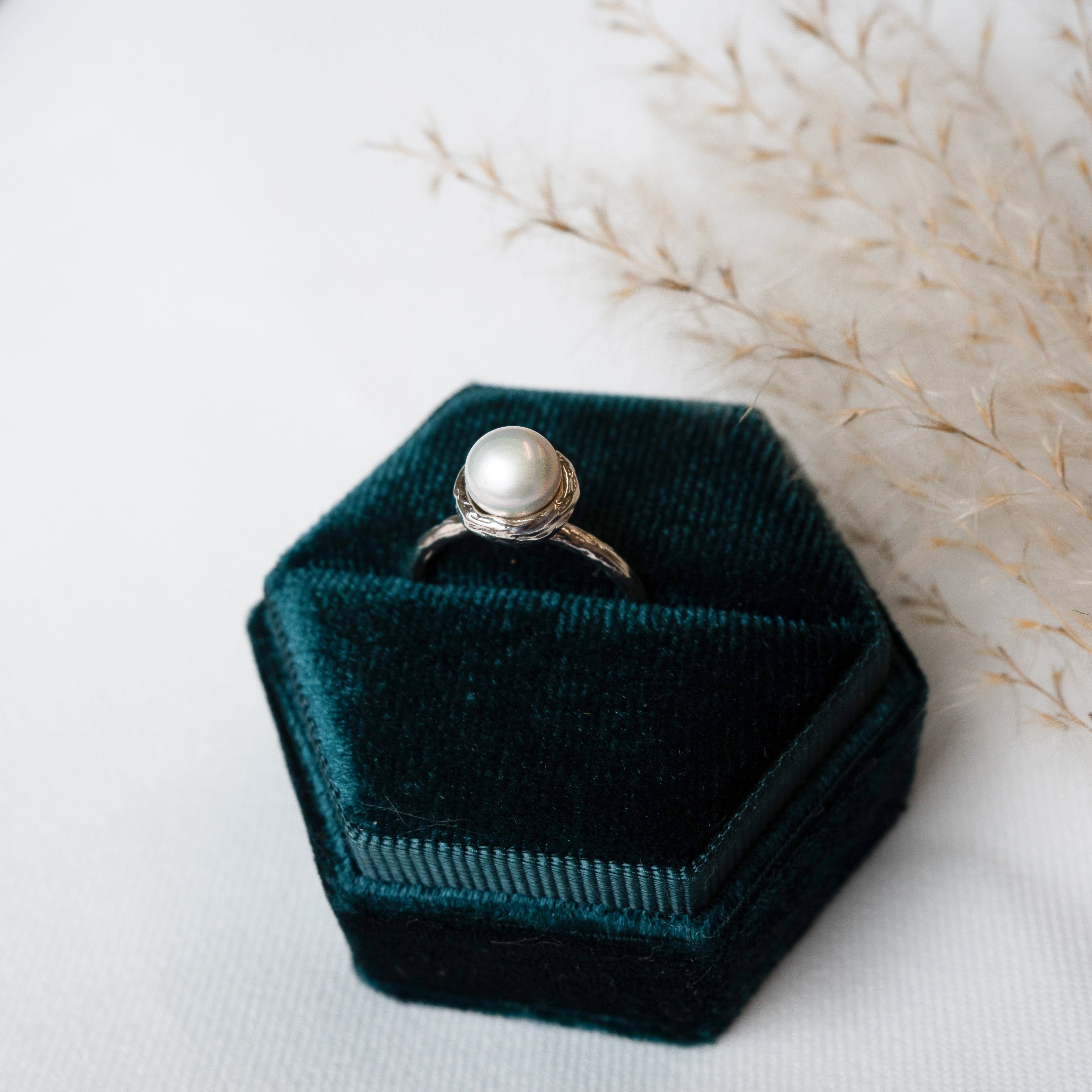 Kathryn Rebecca, Pearl Nest Ring