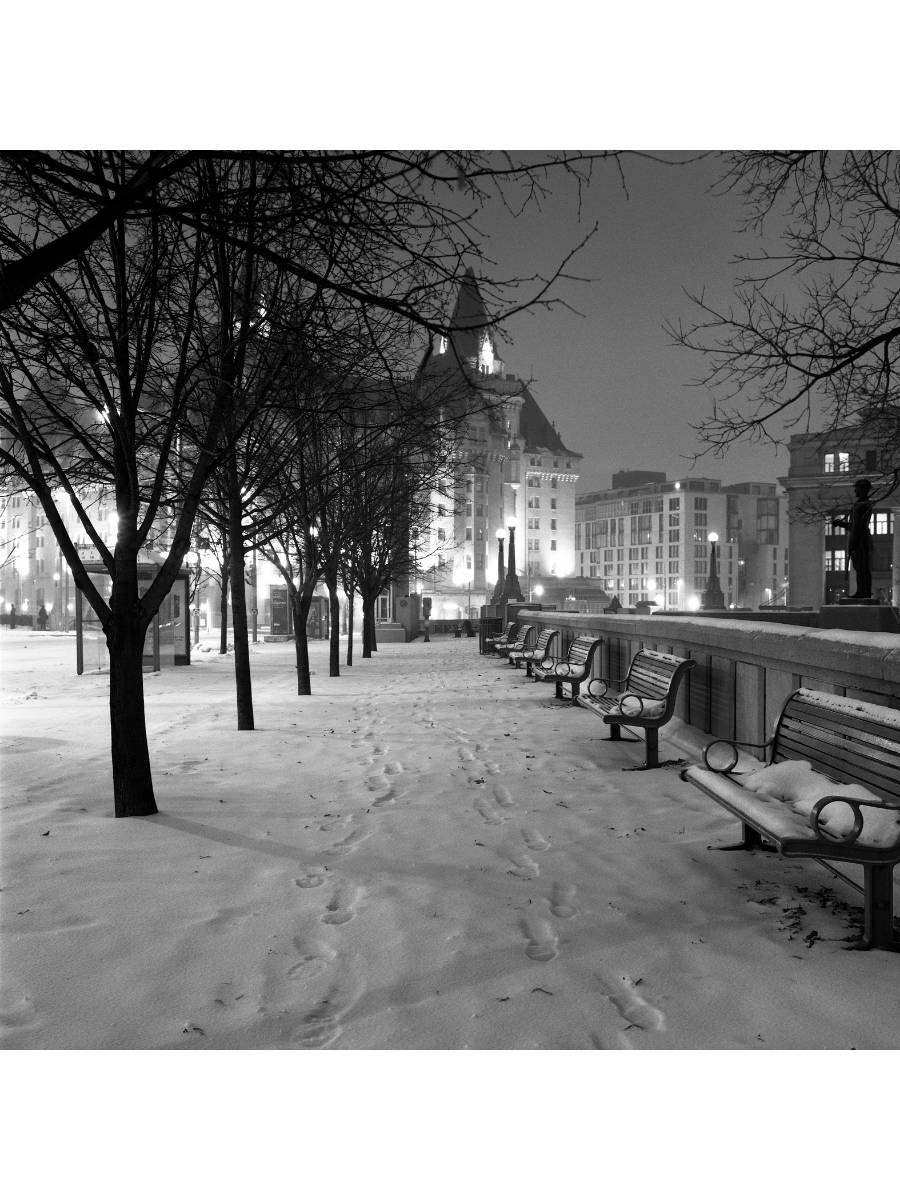 Jordan Craig, Winter Walk At Night-1