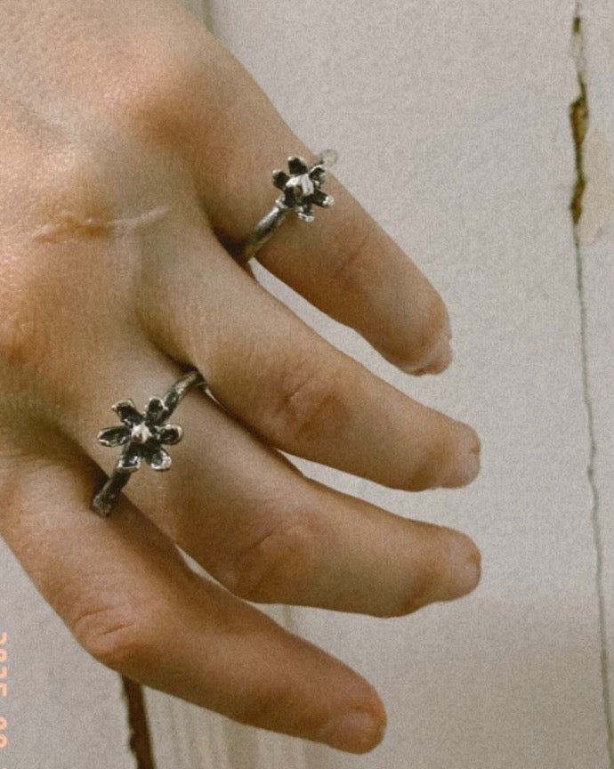 RYHN, Small Wildflower Ring