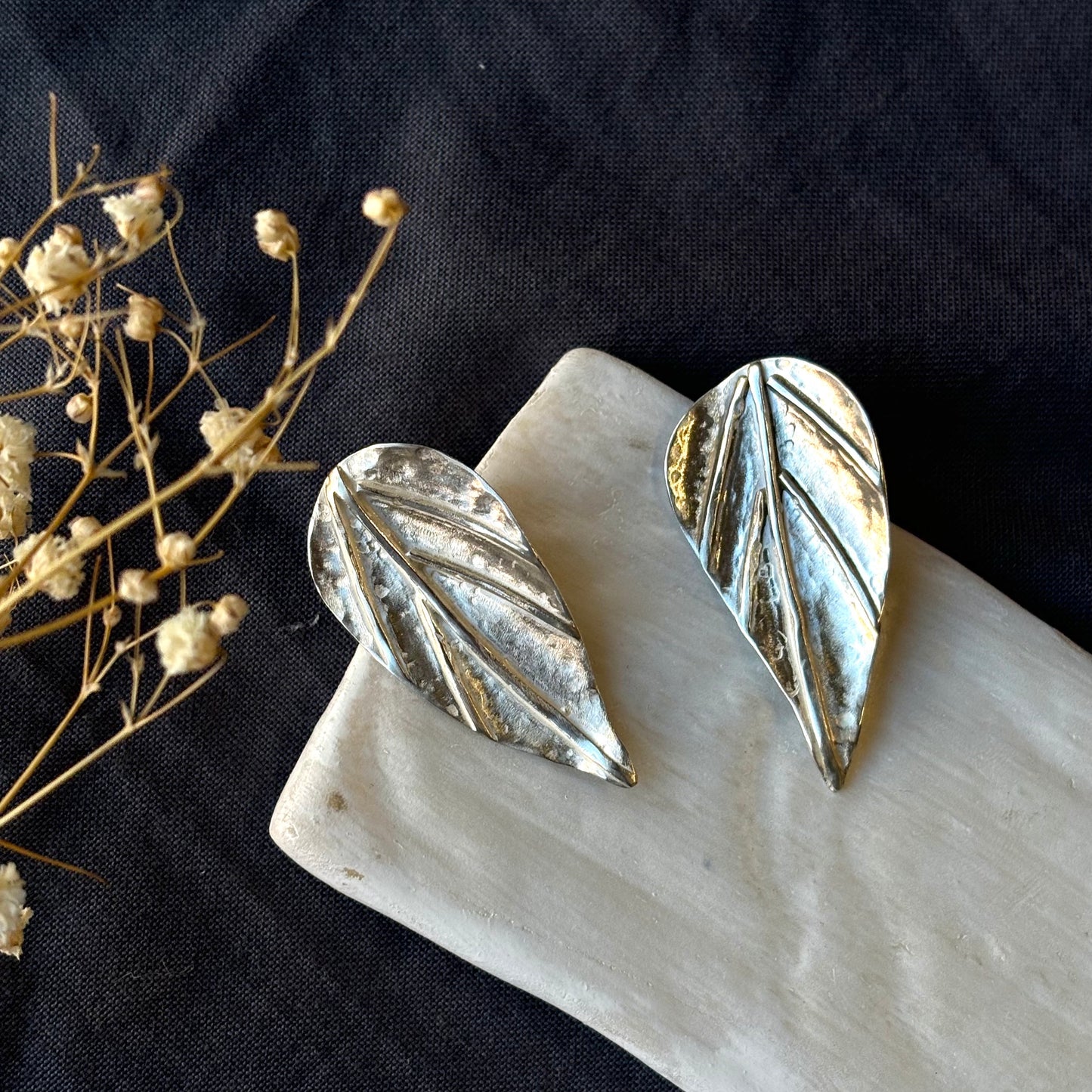 Galili Ellis, Applewood Leaf Silver Studs