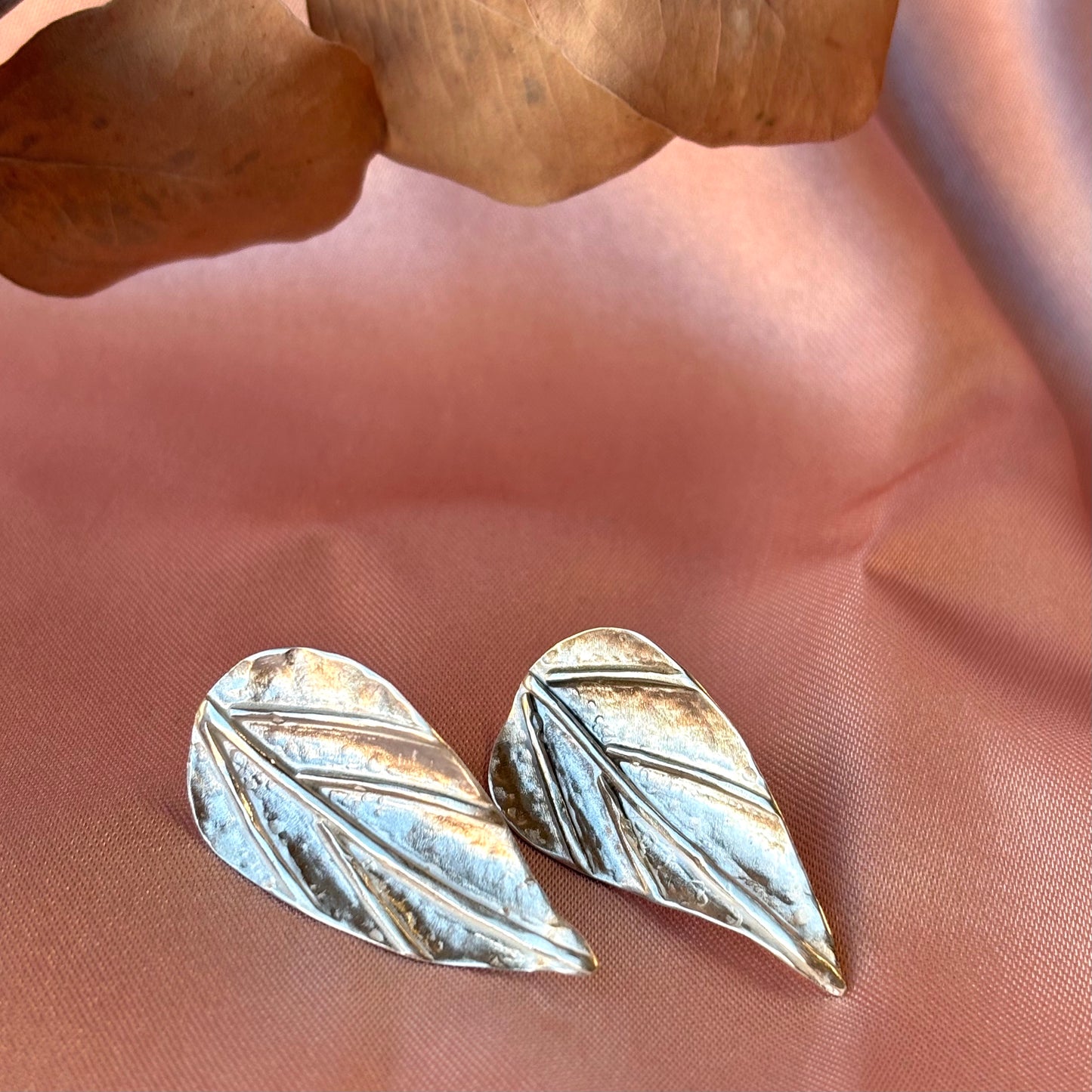 Galili Ellis, Applewood Leaf Silver Studs