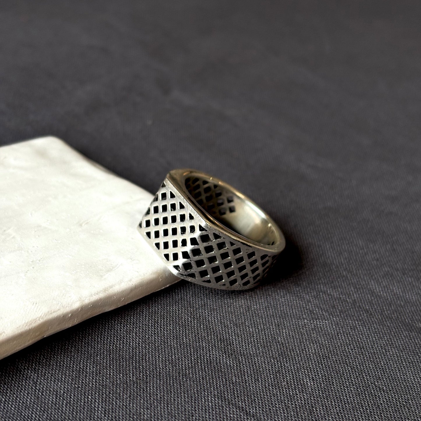 Spoke, Artemis Ring