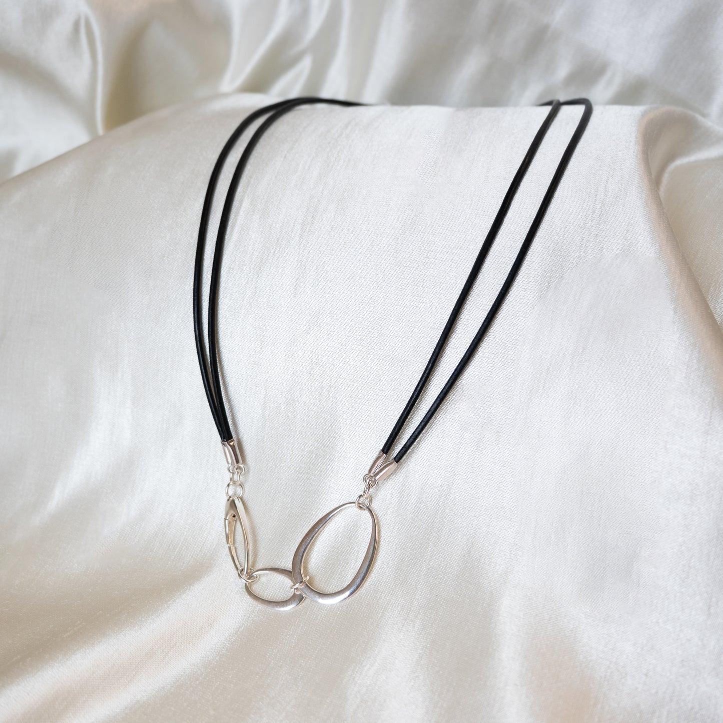 Brenda Wong, Laurier Necklace