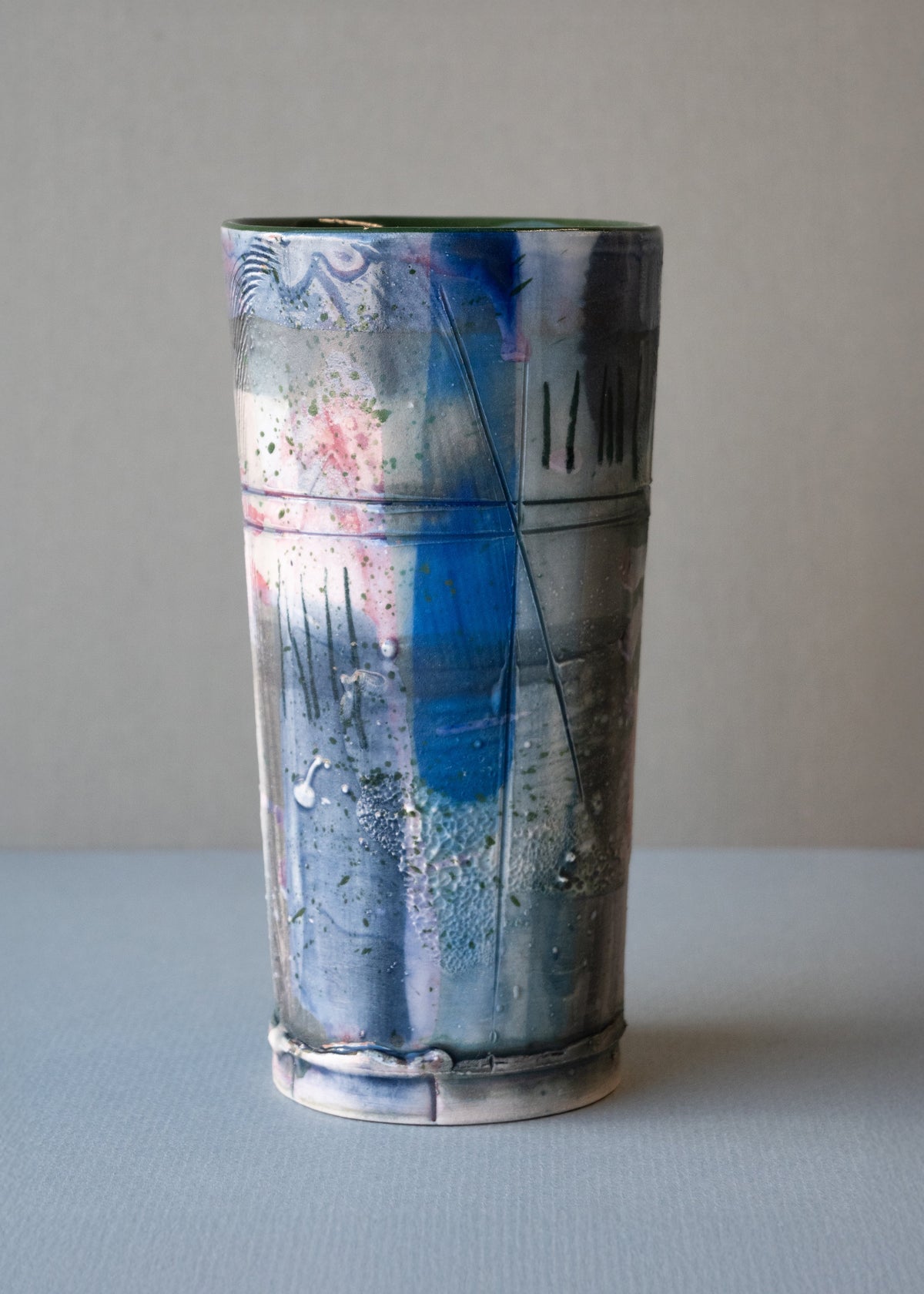 Dauma Stirbyte, Tumbler-1