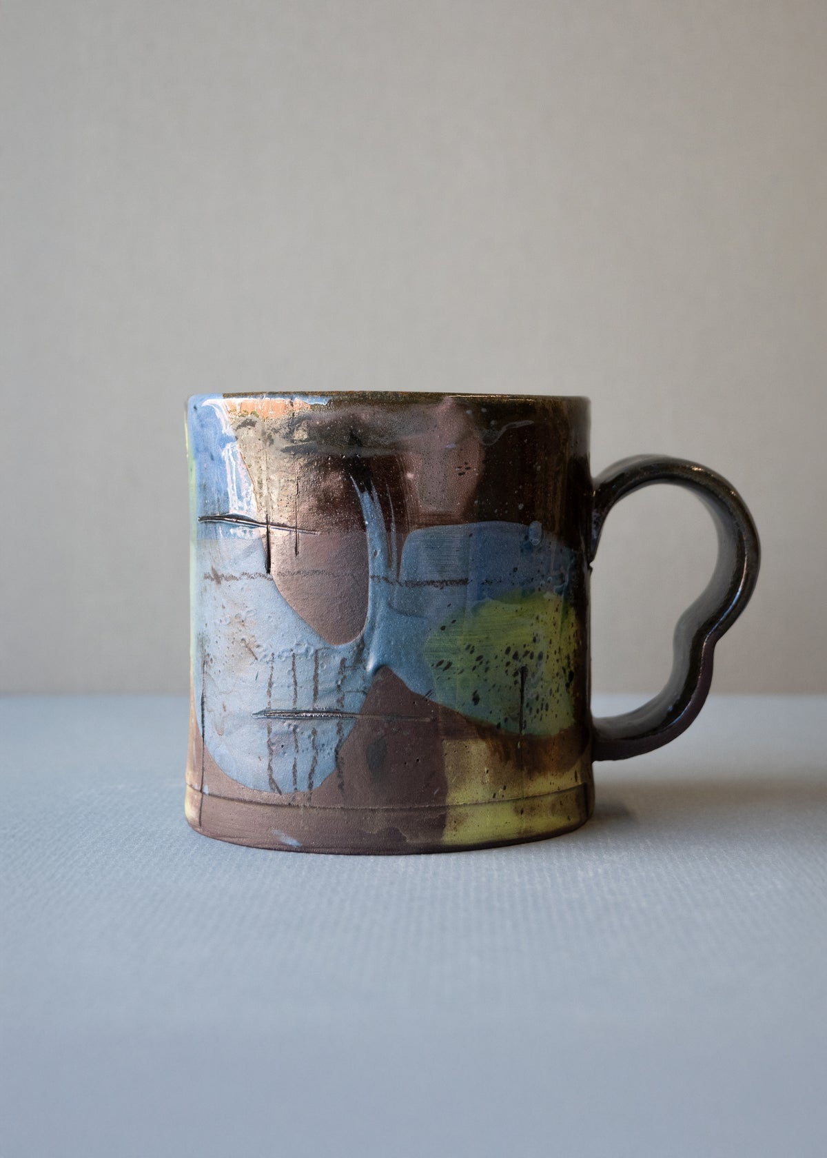 Dauma Stirbyte, Mug-1