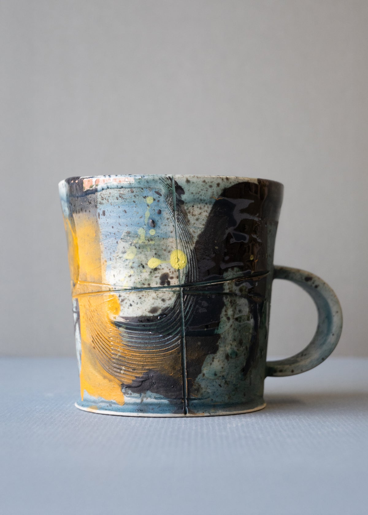 Dauma Stirbyte, Mug-1