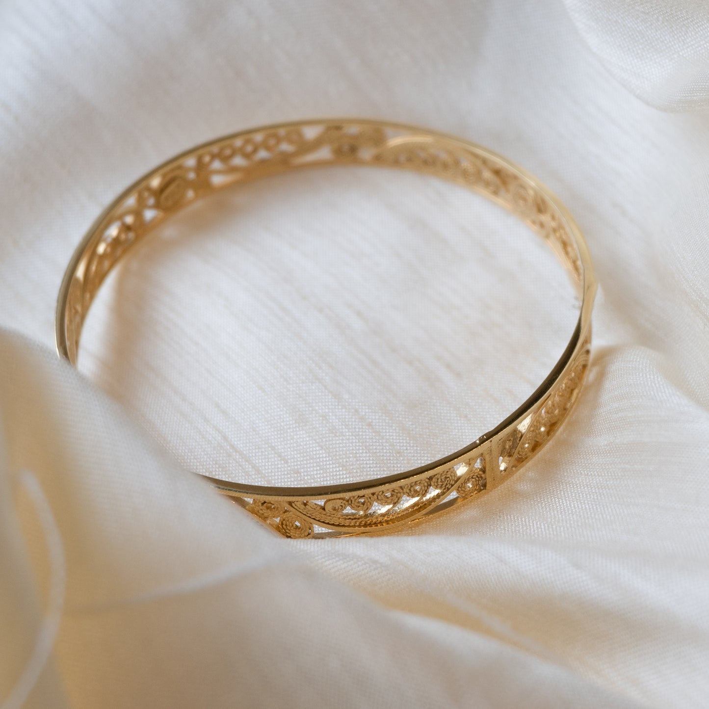 Alexandra Temple, Filigree Silver Bracelet