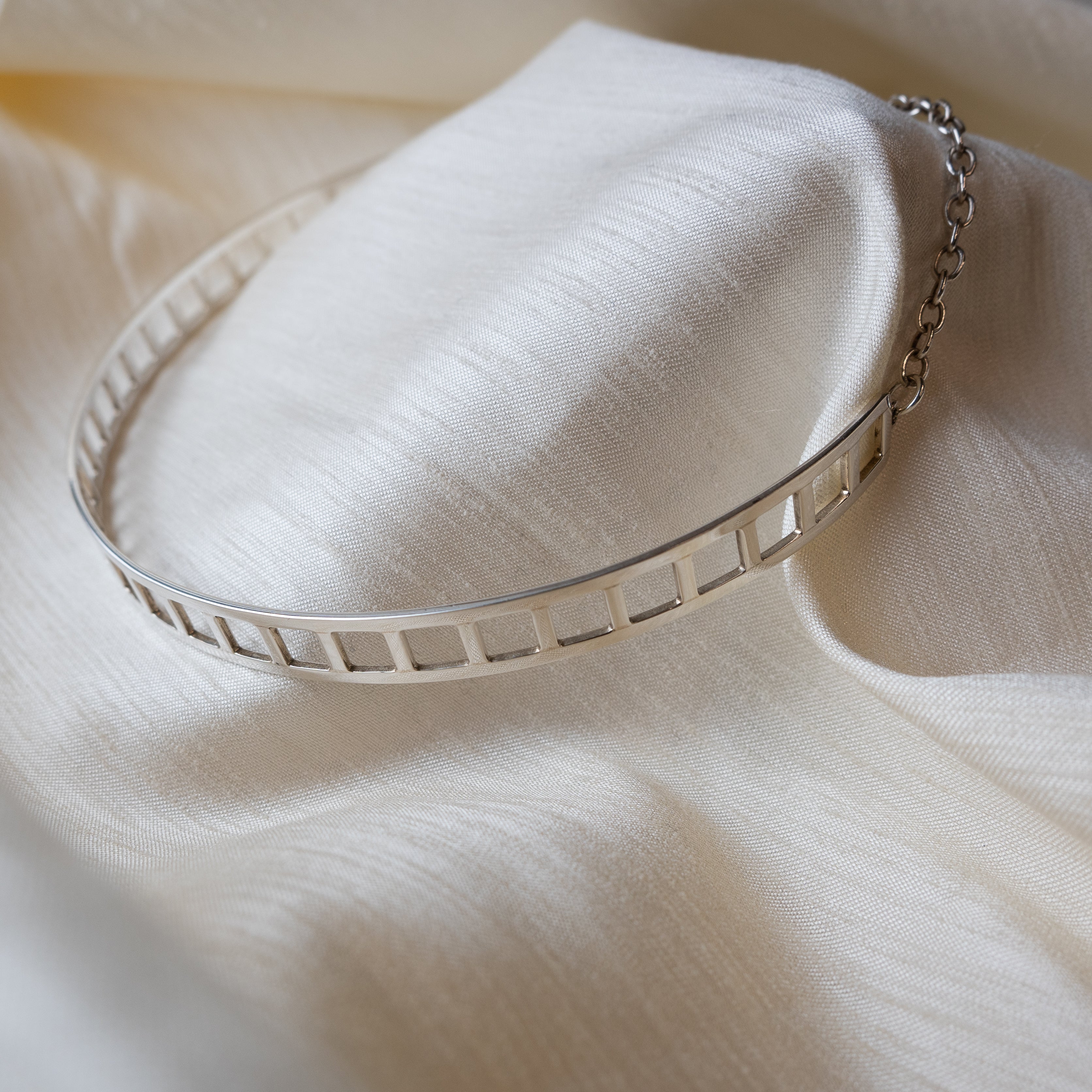 Alexandra Temple, Silver Windows Choker