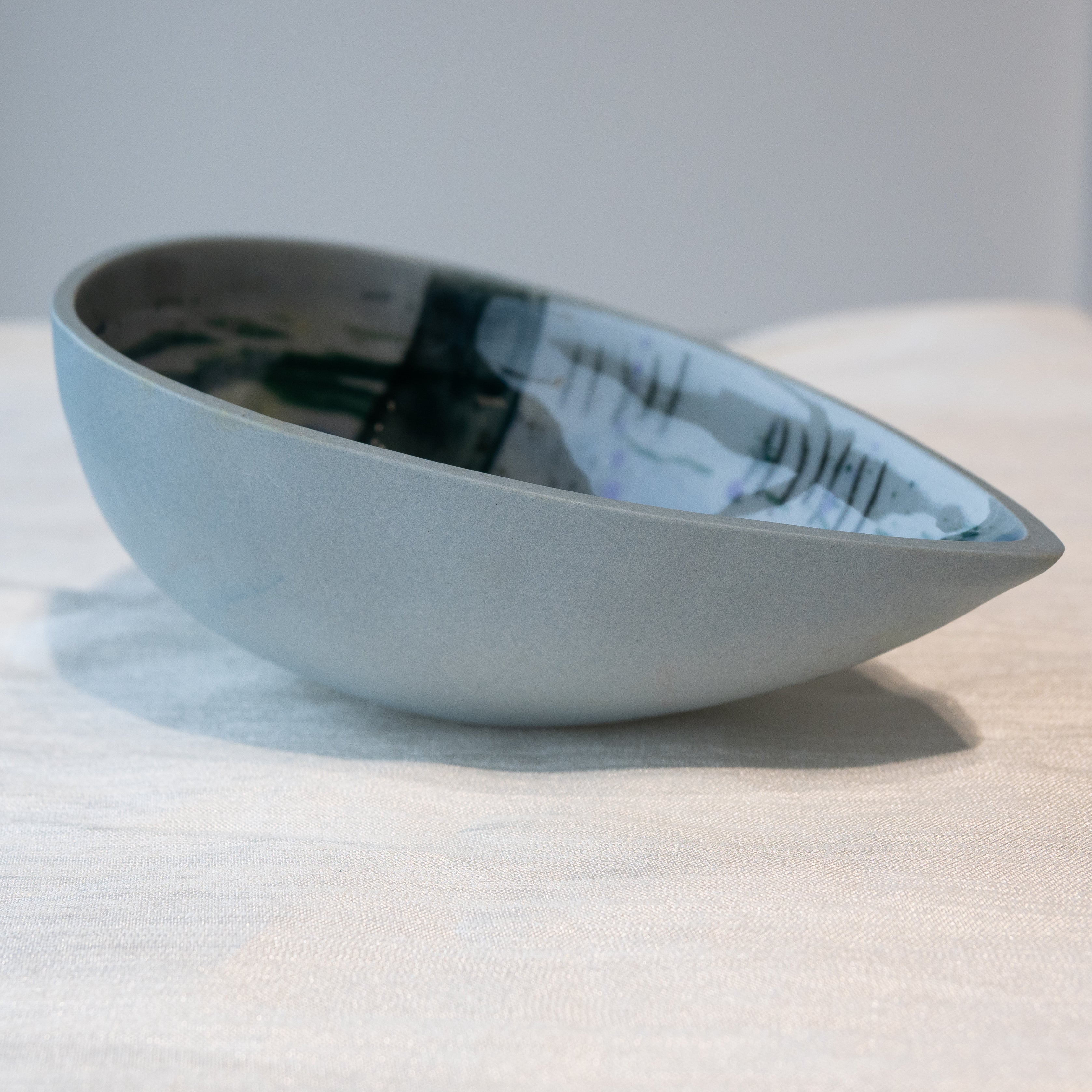 Dauma Stirbyte, Snack Attack Teardrop Bowl-4
