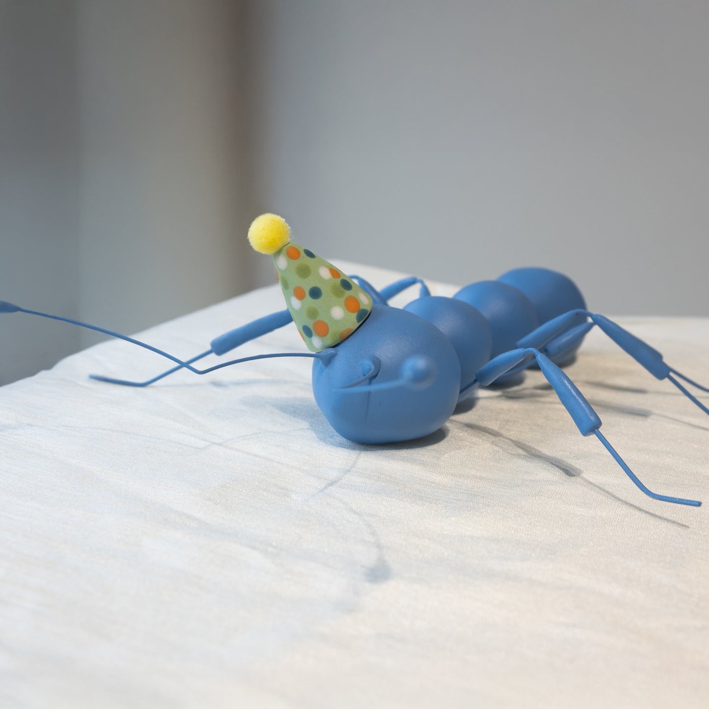 Dauma Stirbyte, Party Ant