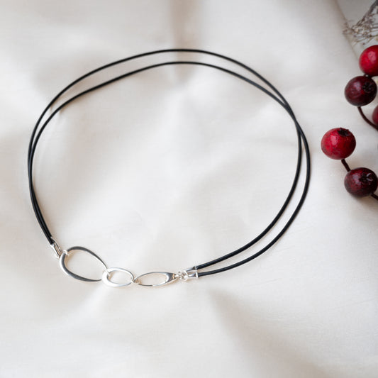 Brenda Wong, Laurier Necklace