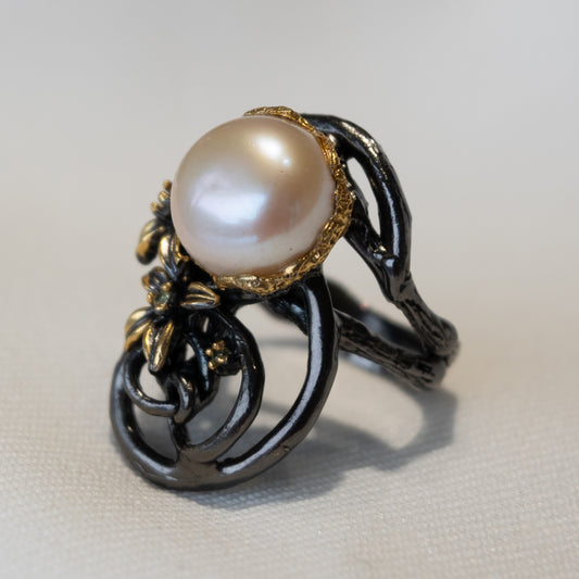Out Designs, Floral Pearl Ring