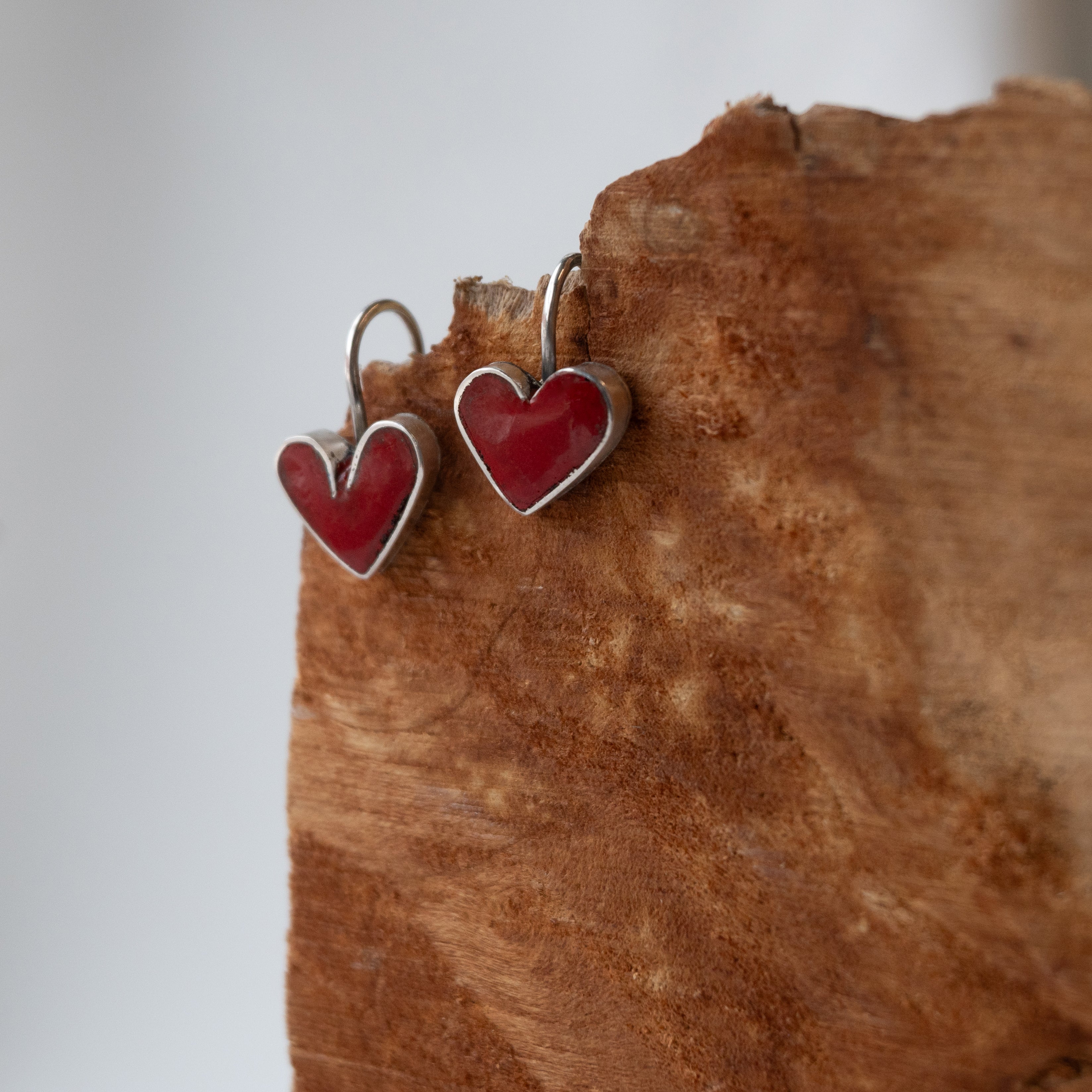 Galili Ellis, Enamel Heart Earrings-3