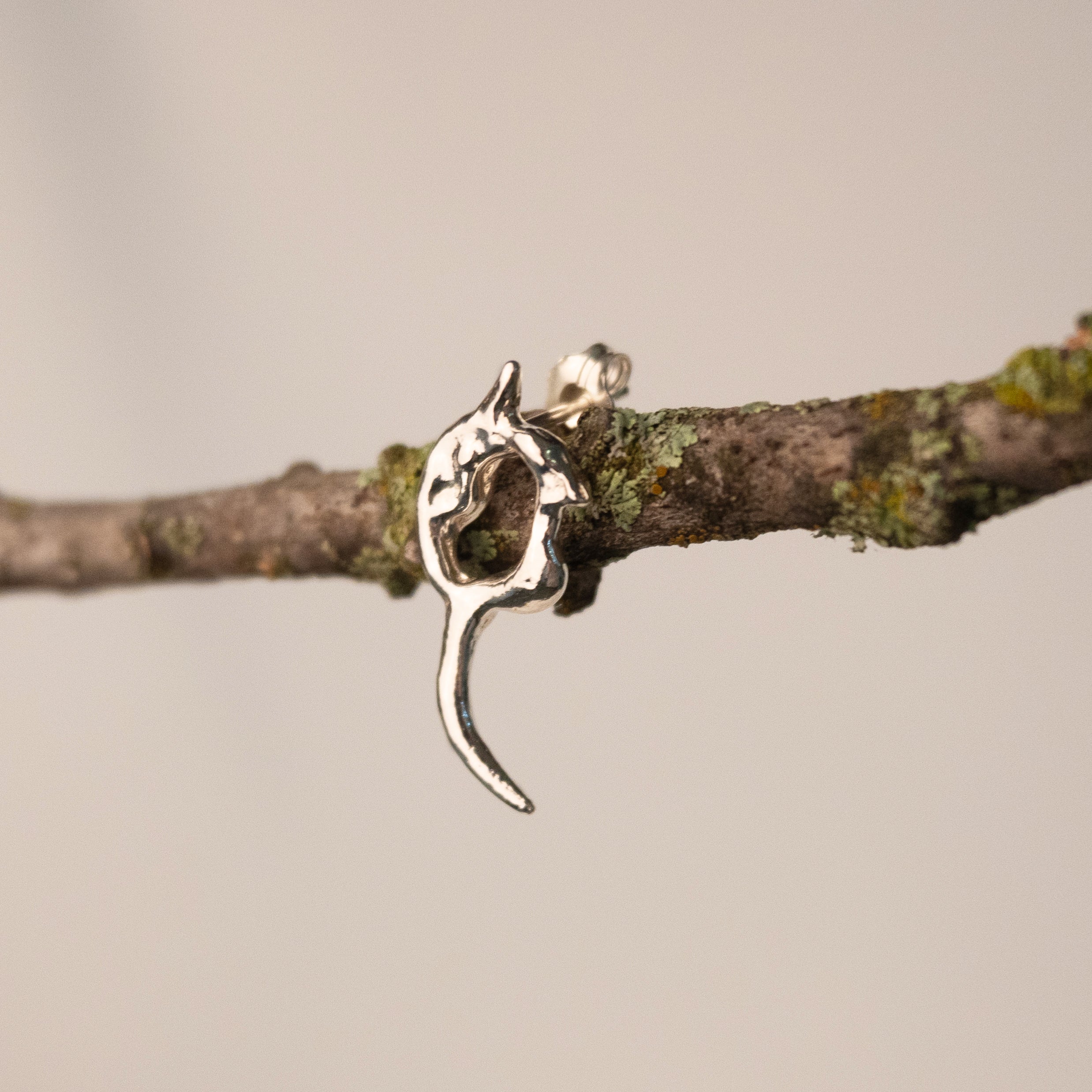 L.L.Y. Atelier, Talon Earring