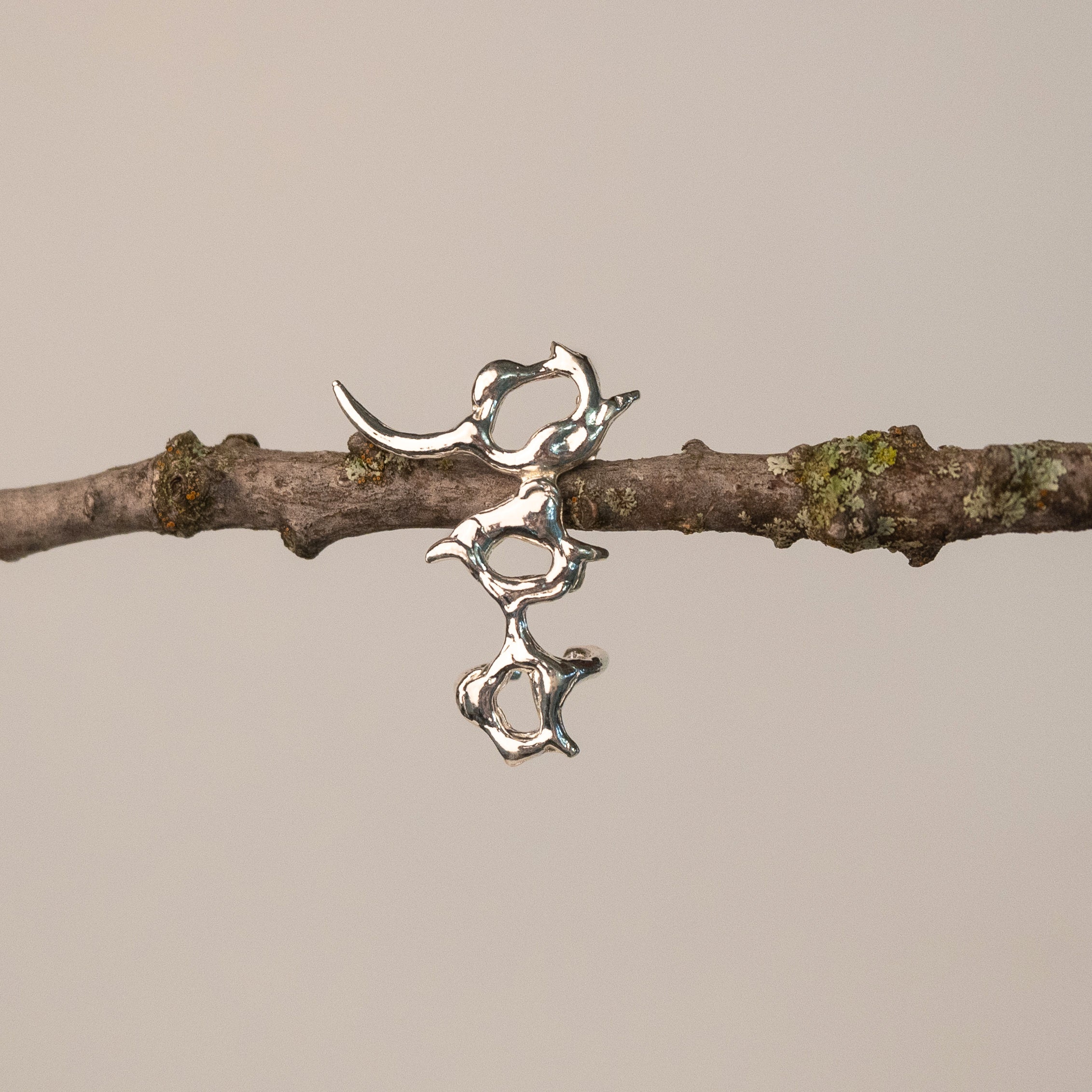 L.L.Y. Atelier, Talon Ear Cuff