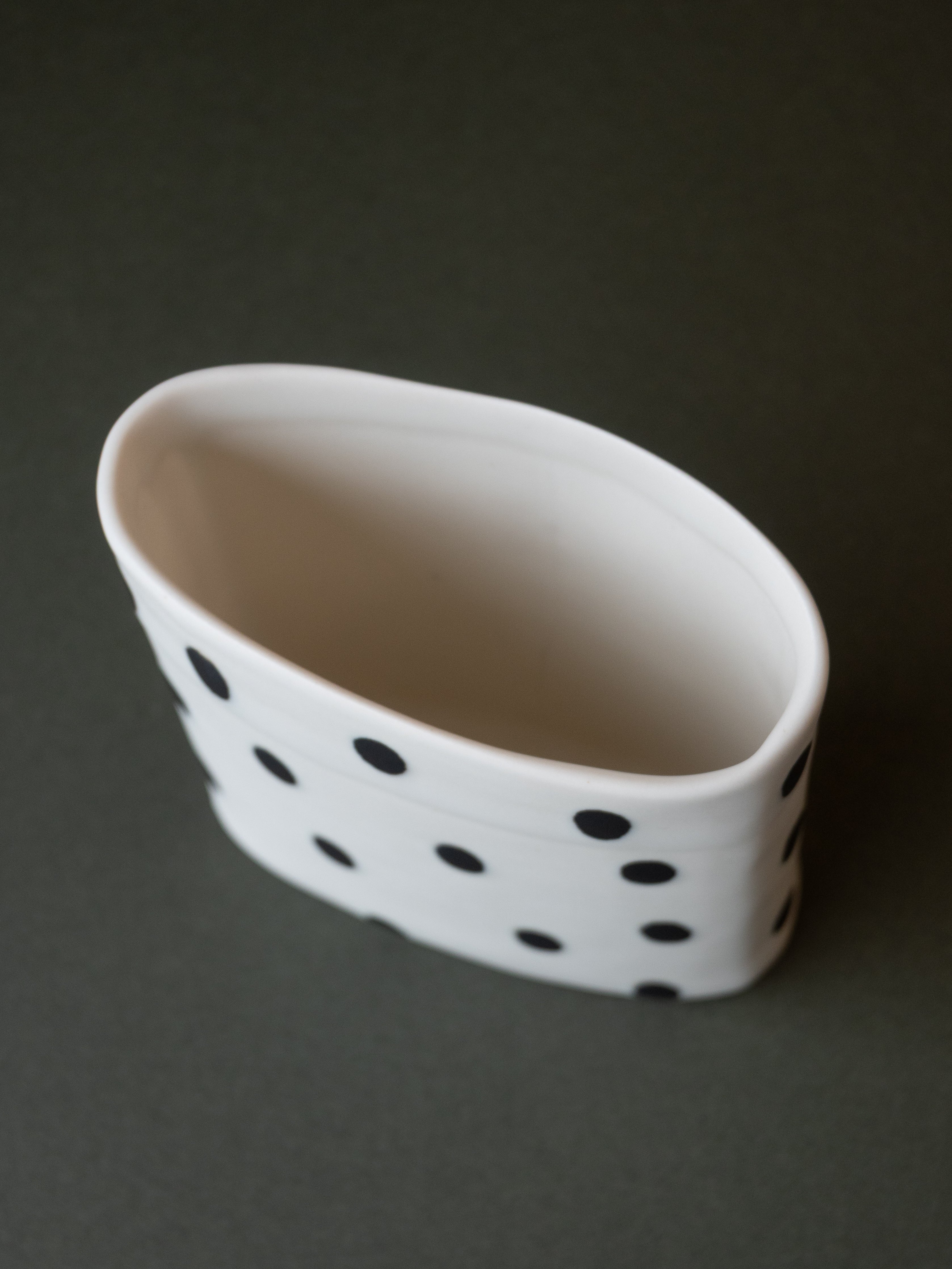 Jennifer Graham, Oval Vase-3