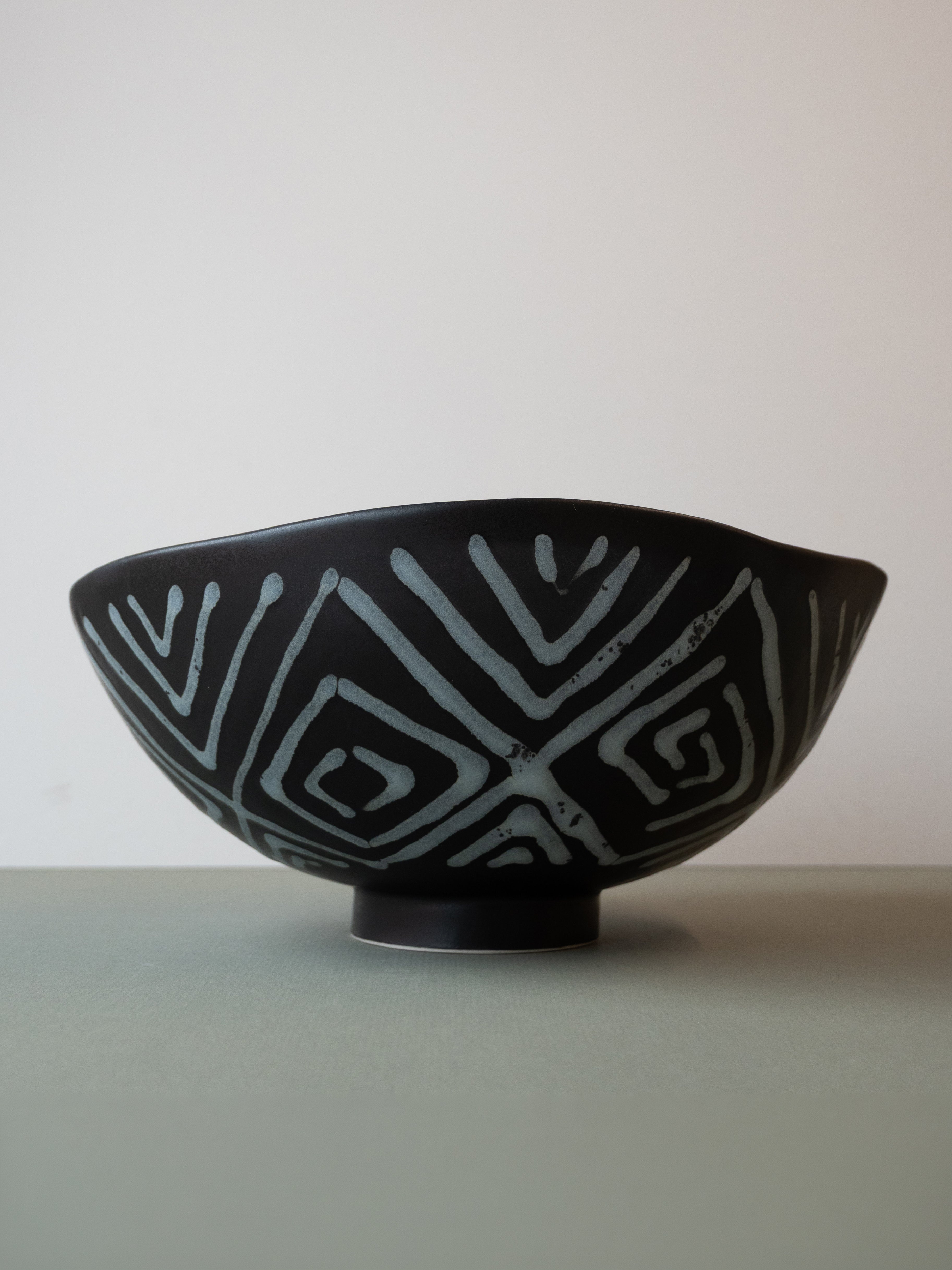 Jennifer Graham, Medium Footed Bowl
