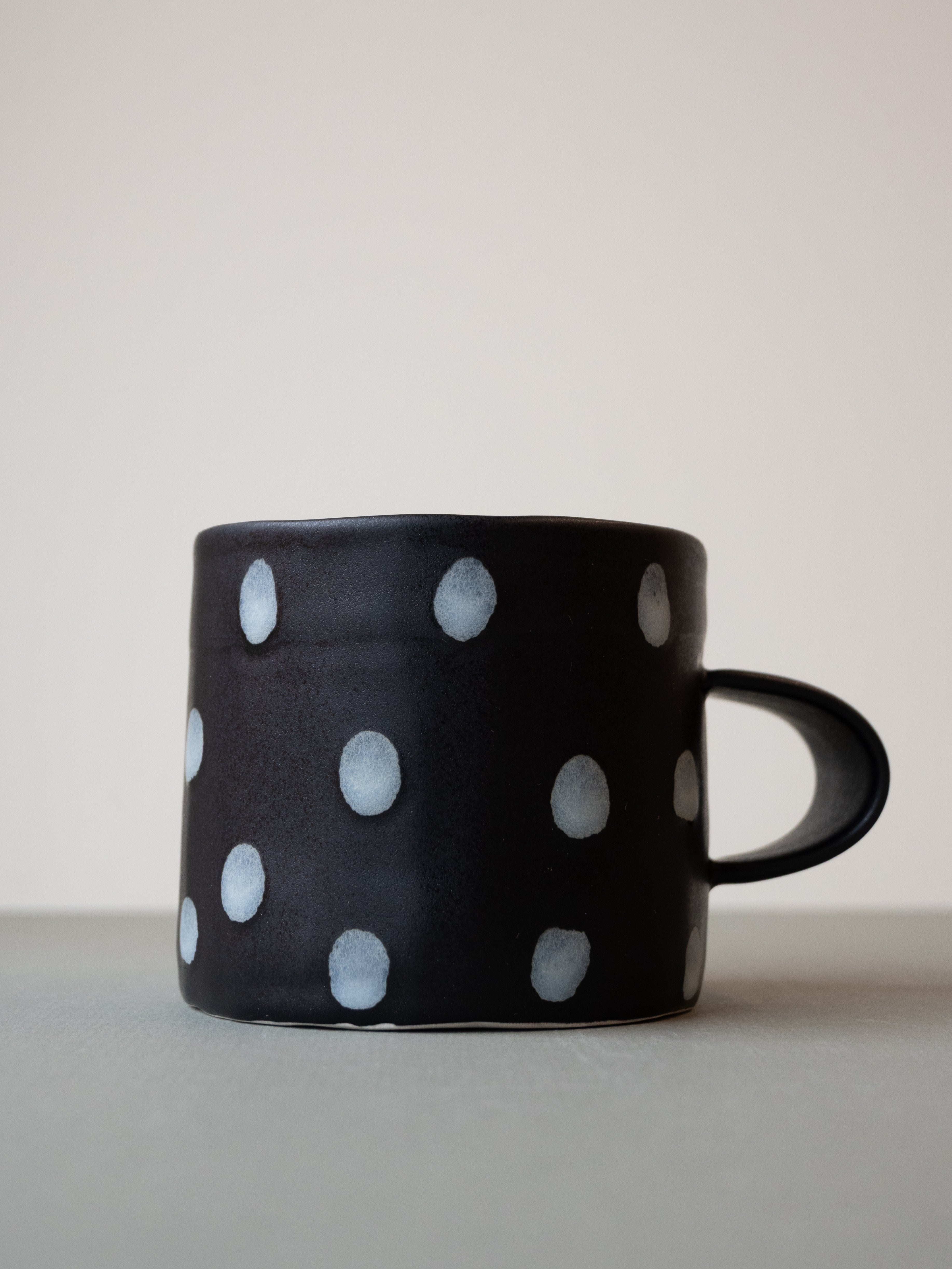 Jennifer Graham, Mug