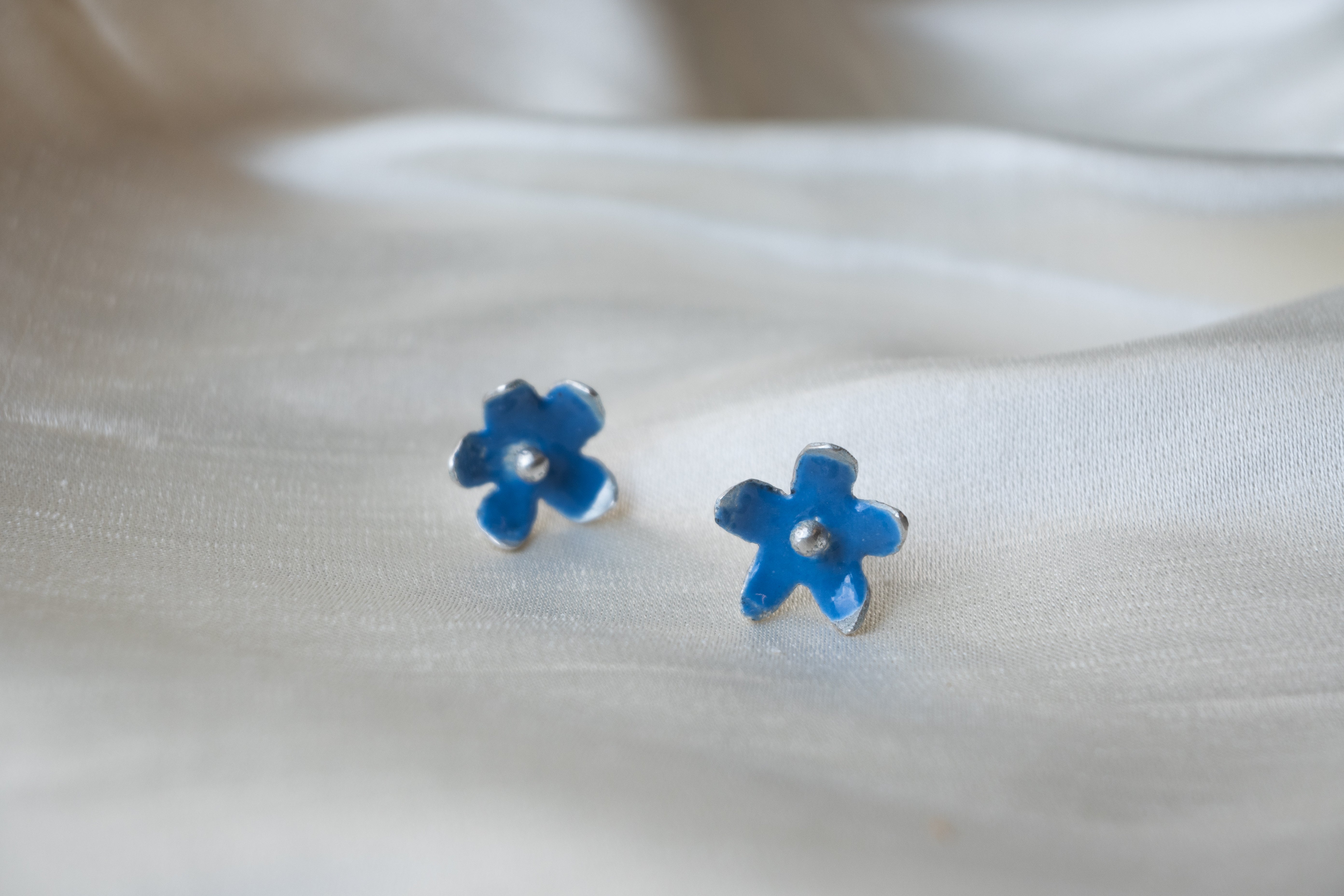 Galili Ellis, Enamel Forget-me-not Studs-2