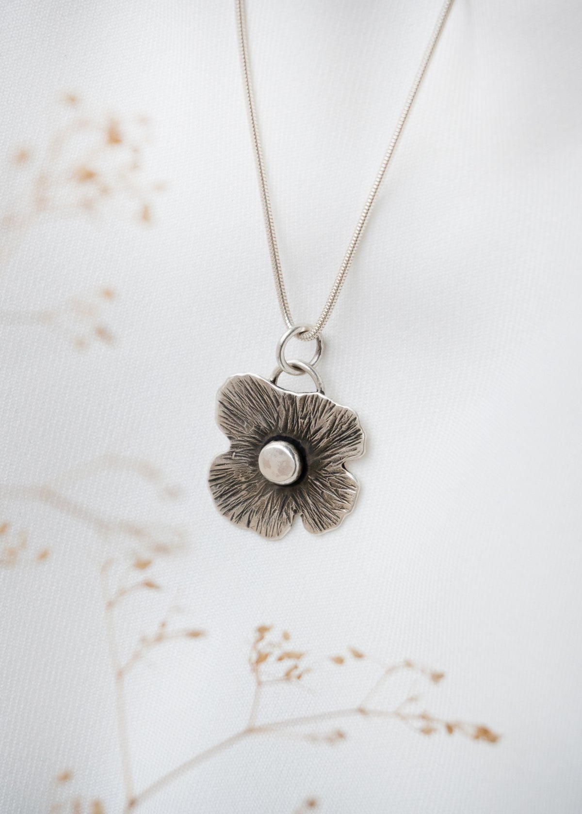 Galili Ellis, Stylized Poppy Necklace