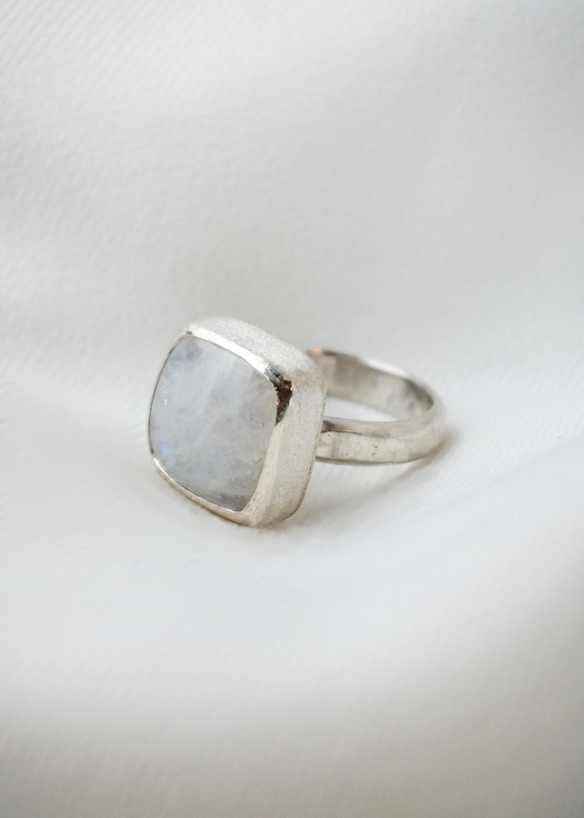 Galili Ellis, Silver Moonstone Ring