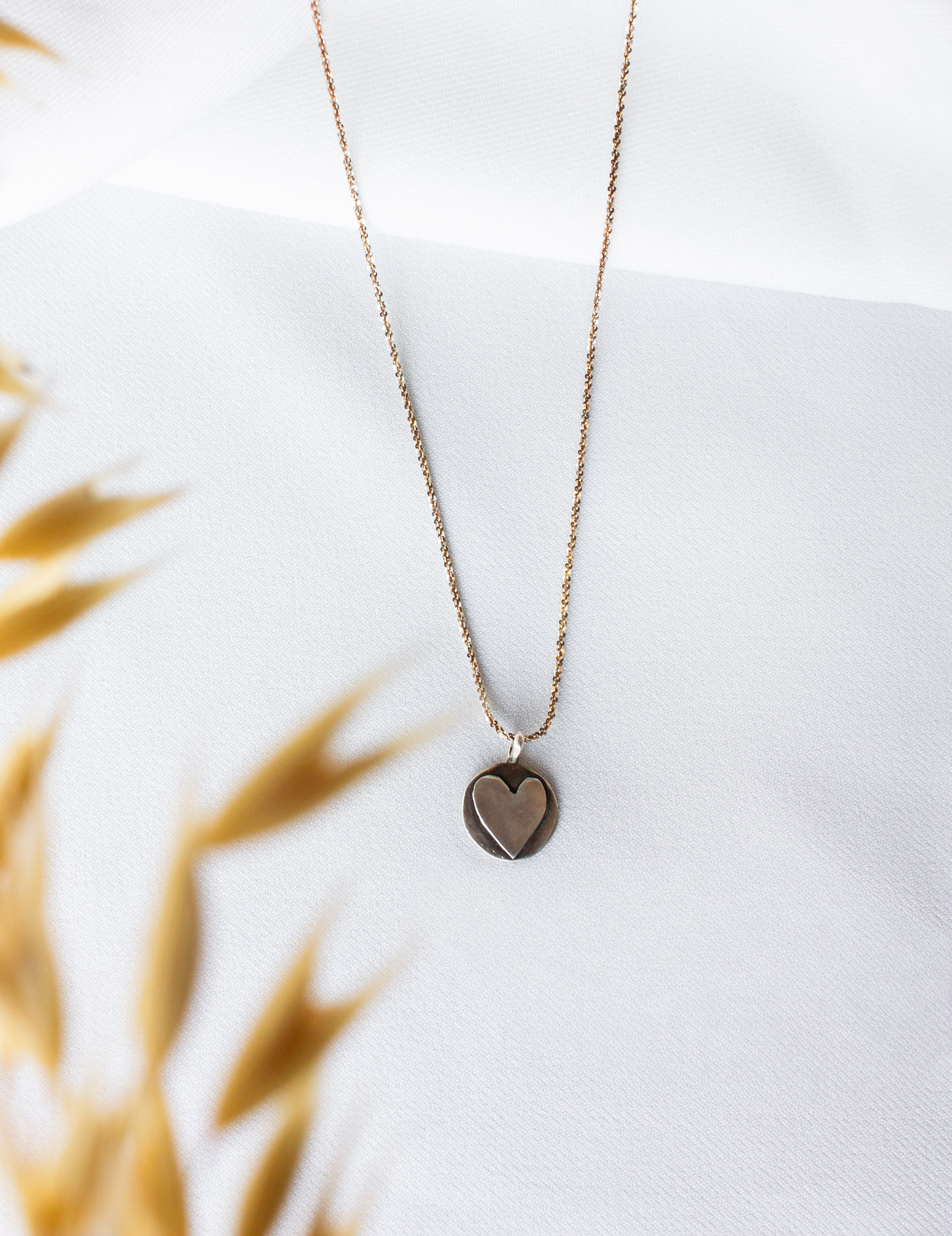 Galili Ellis, Circular Heart Pendant Necklace-4