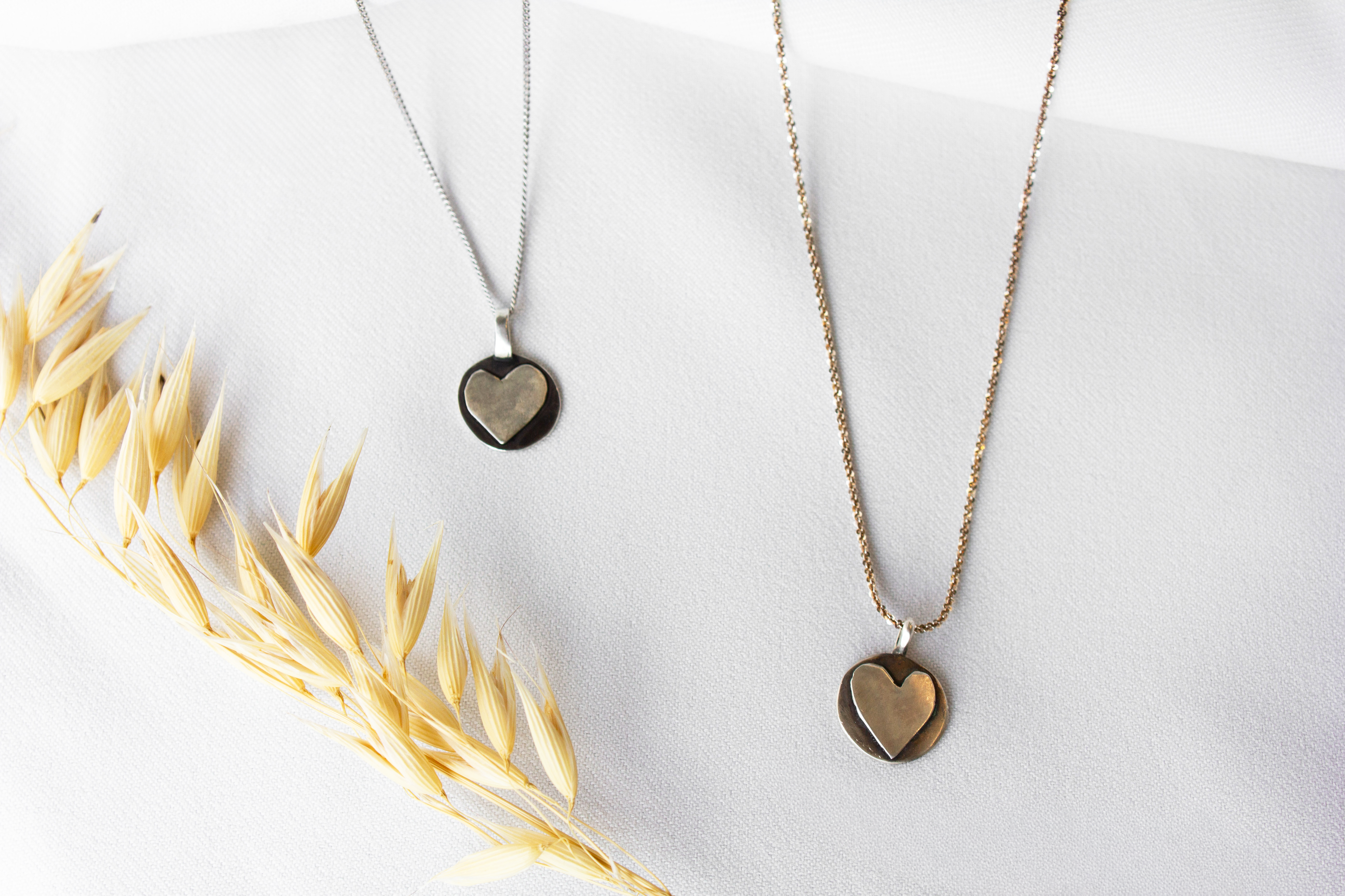 Galili Ellis, Circular Heart Pendant Necklace-2