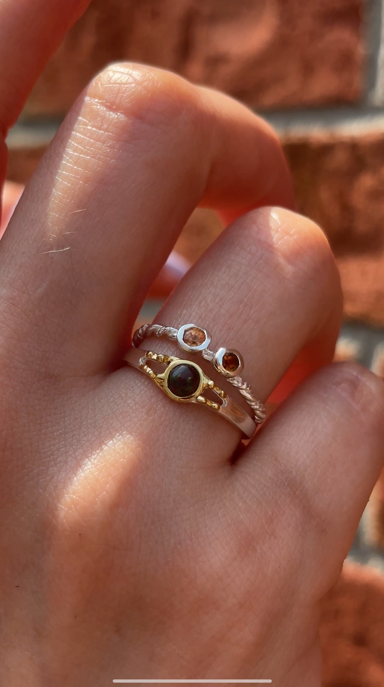 Out Designs, Orange Sapphire Twist Ring-3