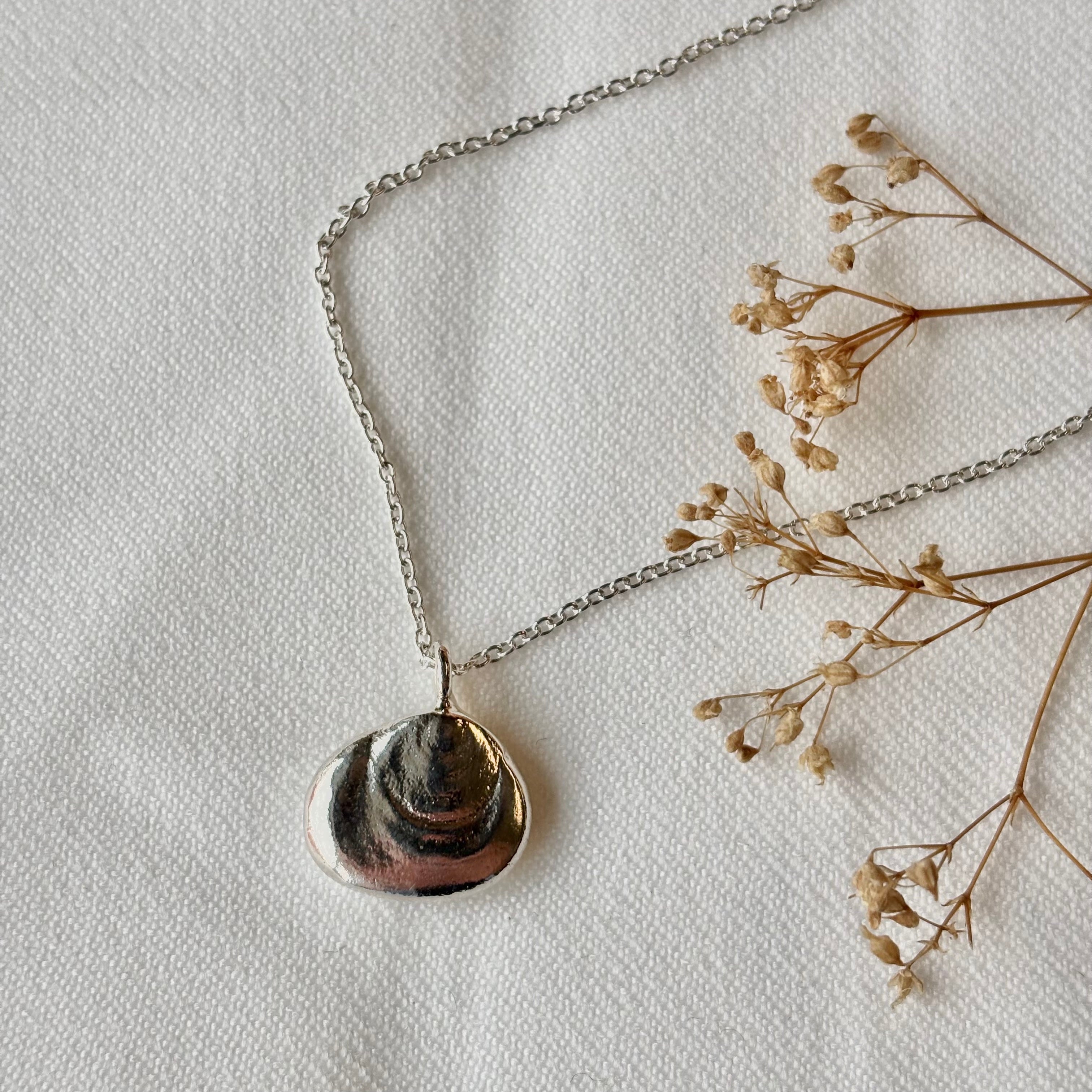 Kathryn Rebecca, Medium Skipping Stones Necklace