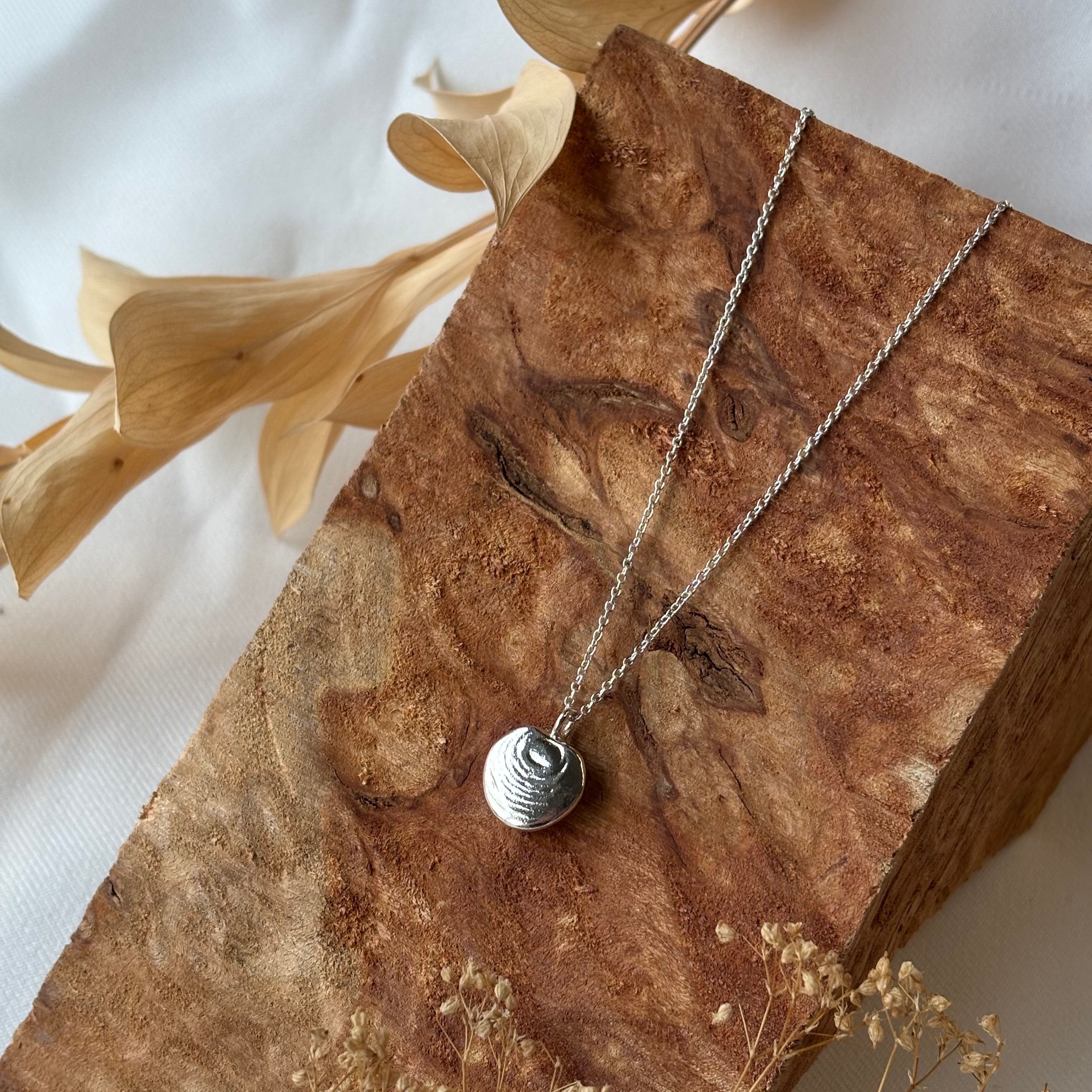 Kathryn Rebecca, Medium Skipping Stones Necklace