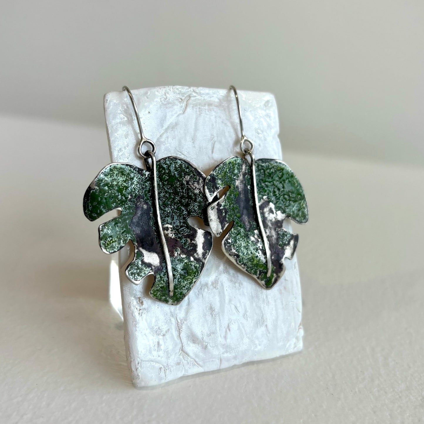 Galili Ellis, Medium Monstera Earrings