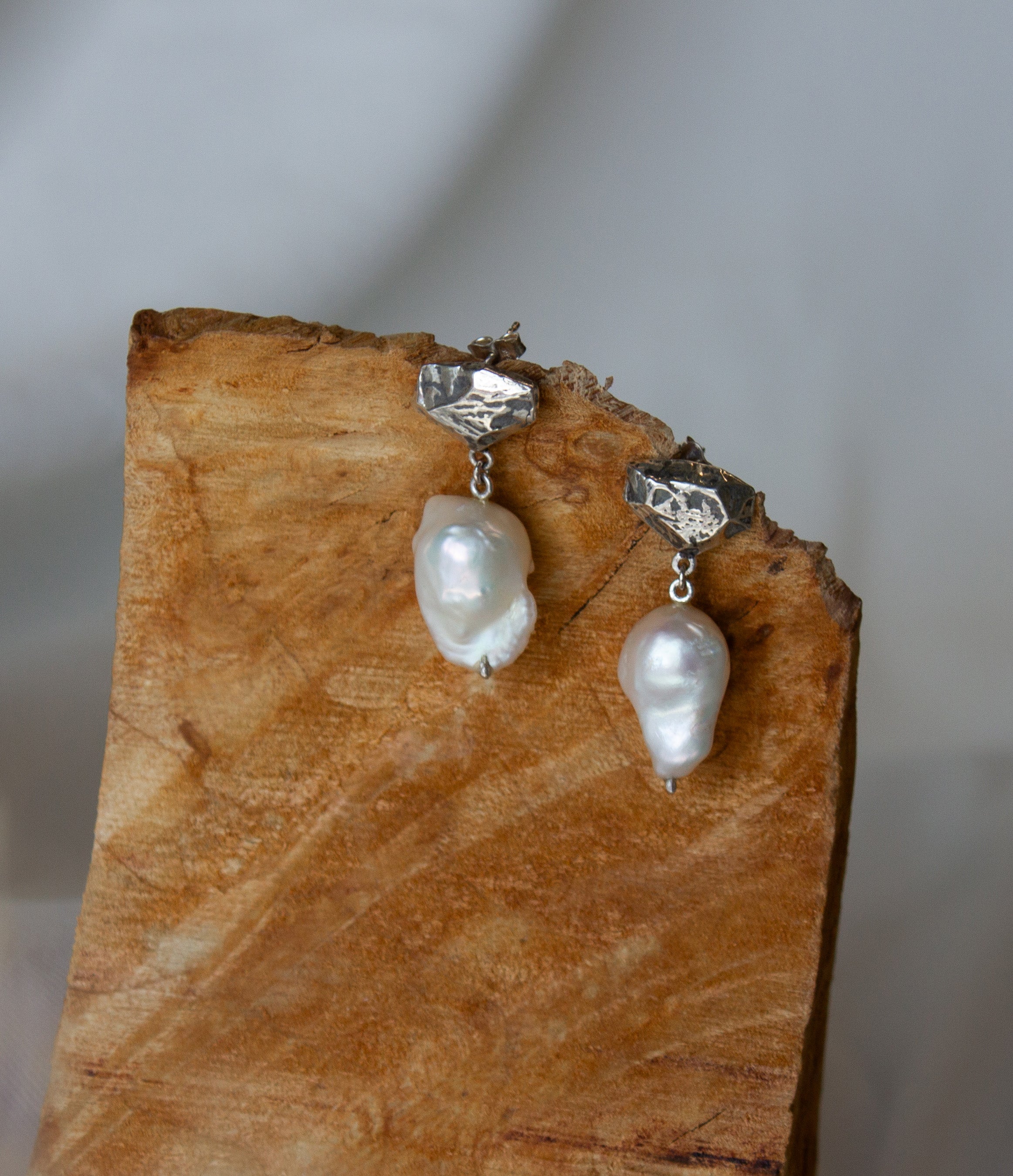 RYHN, Fireball Stone Earrings-3