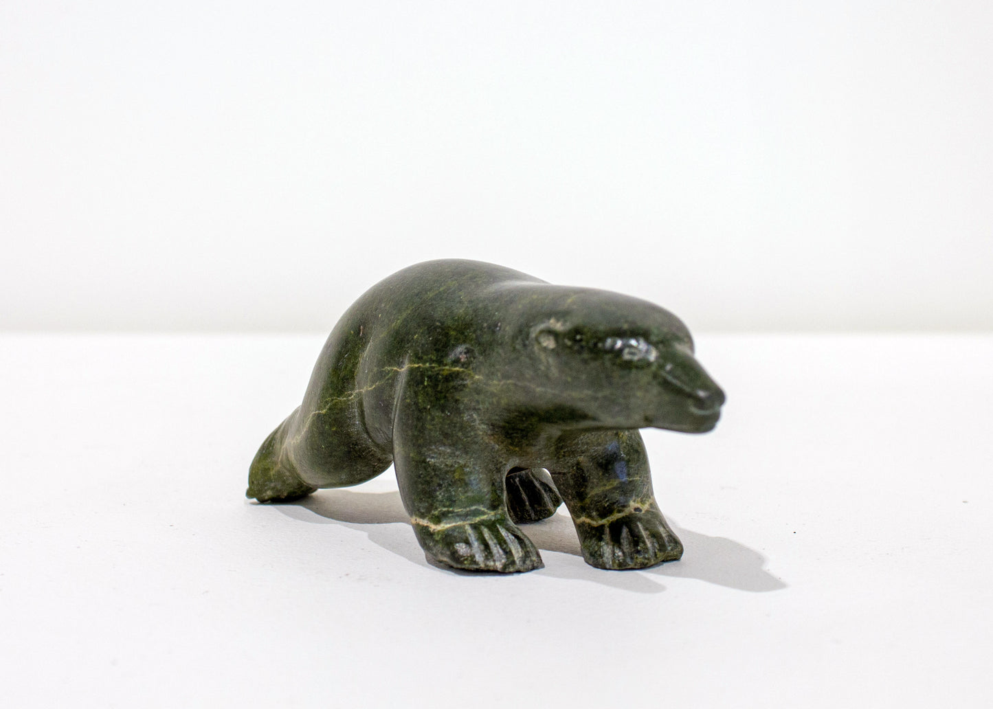 Munamee Shaqu, Traversing Bear