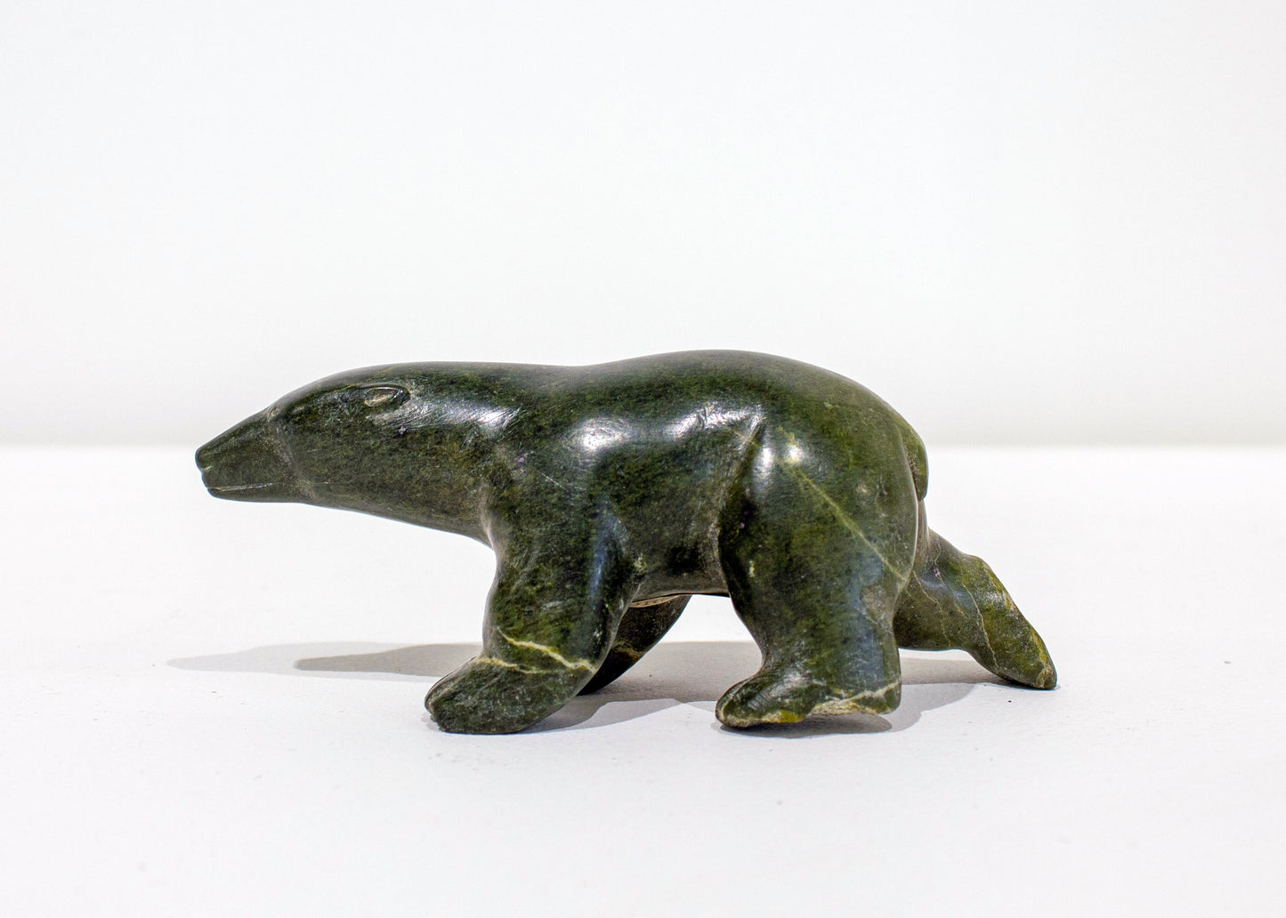Munamee Shaqu, Traversing Bear