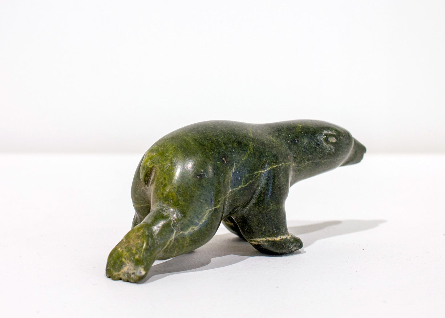Munamee Shaqu, Traversing Bear