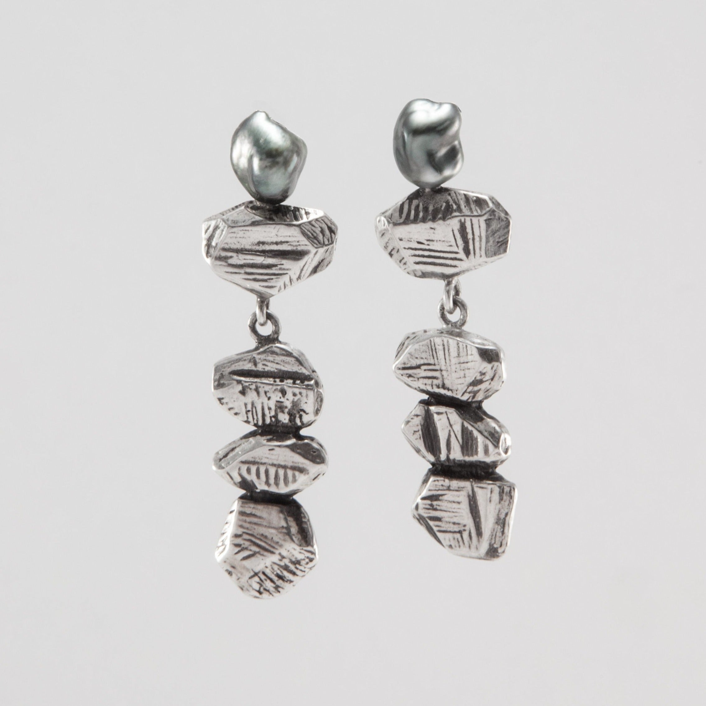 RYHN, Keshi Stone Drop Earrings-3